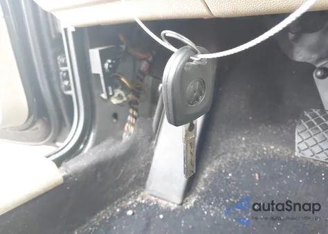 2010 Volkswagen Jetta Limited Edition from USA, damaged, VIN 3VWRZ7AJ7AM162121